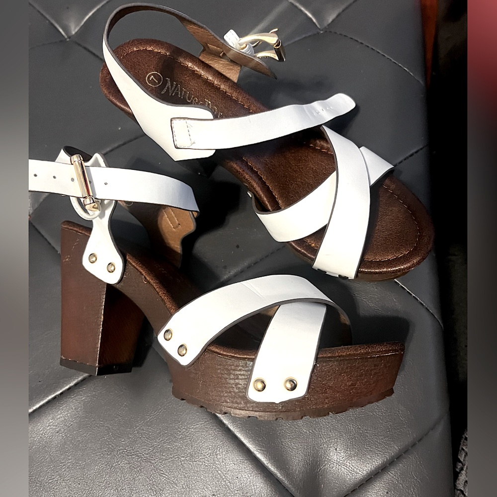 Nature Breeze Belma White Ankle Strap